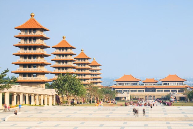 Uitzicht op Fo Guang Shan tegen een heldere lucht