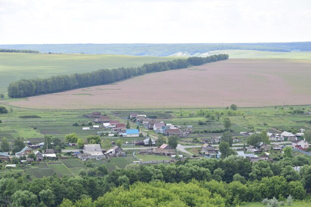 Uitzicht op het landelijke landschap Ulyanovsk Rusland