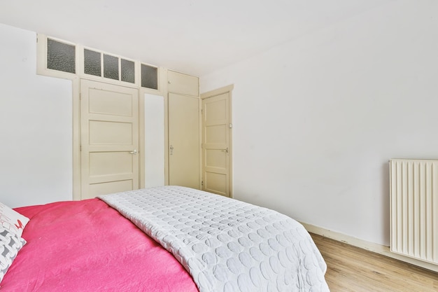 Uitzicht op het lege bed thuis