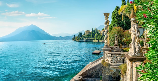 Uitzicht op het meer van Como vanaf villa Monastero Italië