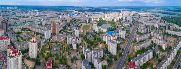 Uitzicht op Kiev, Obolon vanaf de hoogte