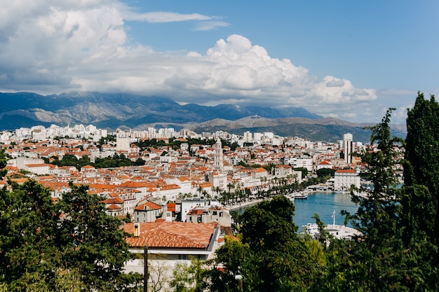 Uitzicht over de stad split, kroatië