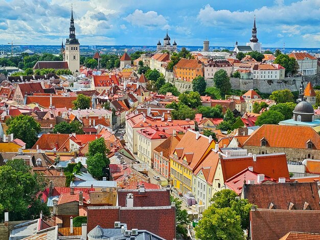 Foto uitzicht over tallinn, de hoofdstad van estland