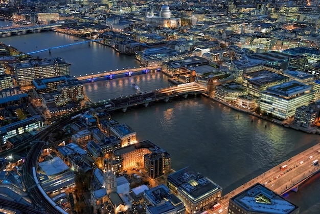 Uitzicht vanaf de Shard in Londen op 6 december 2013