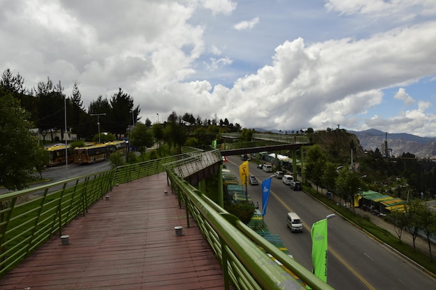 Uitzicht vanaf een hoog punt van de stad La Paz in de vallei Bolivia