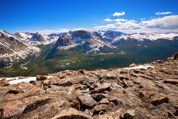 Uitzicht vanaf Forest Canyon Overlook in Rocky Mountains National Park, Colorado, USA