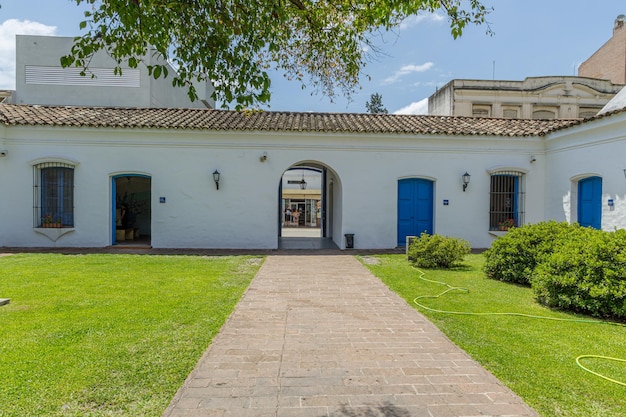 Foto uitzicht vanuit het historische huis van tucuman in argentinië