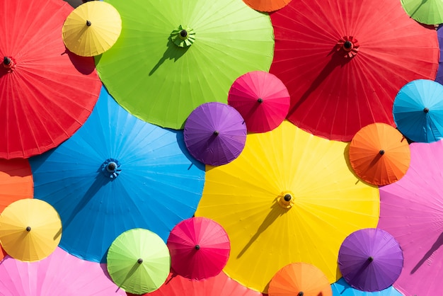 Photo umbrella colorful bright light