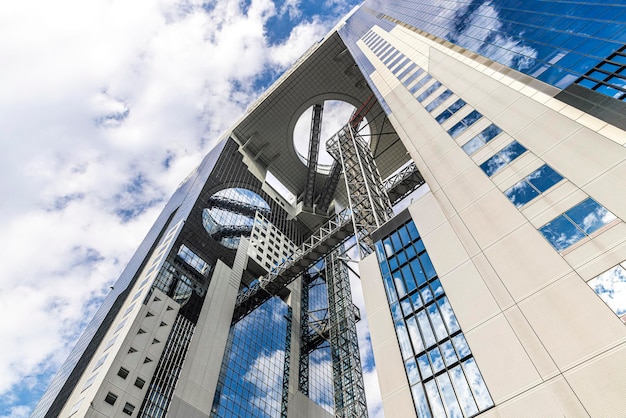 Photo umeda sky building in osaka