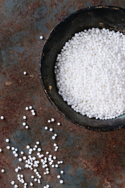 Uncooked tapioca pearls