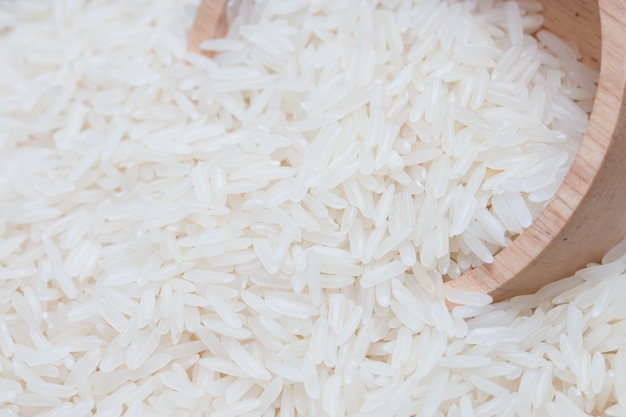 Uncooked white rice (Jasmine Rice).