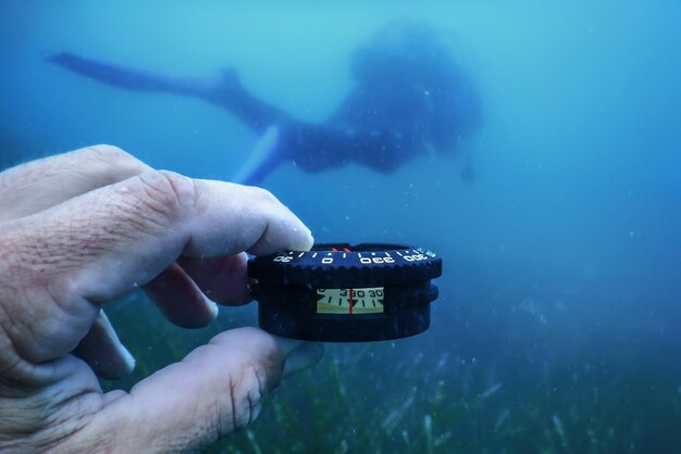 Underwater dive orientation, underwater navigation, orientation dive