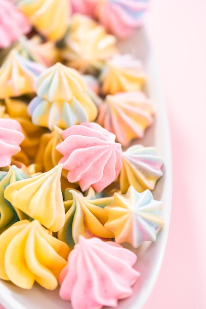 Unicorn meringue cookies