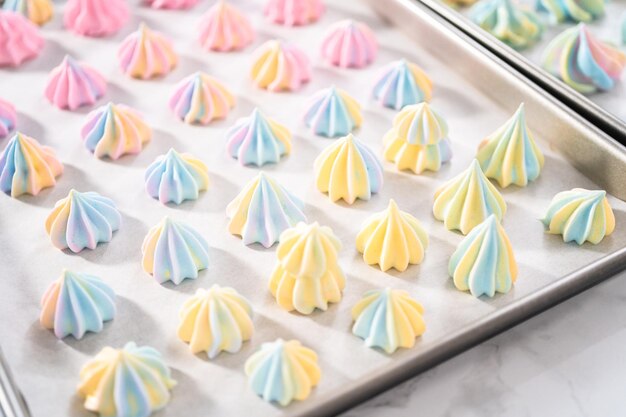 Unicorn meringue cookies