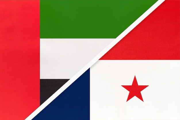 아랍 에미리트 또는 UAE 및 파나마, 섬유에서 두 개의 국기의 상징.