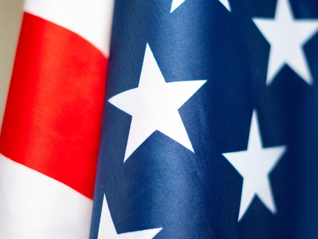 Фото Бело-голубые полосы и звезды под национальным флагом соединенных штатов америки