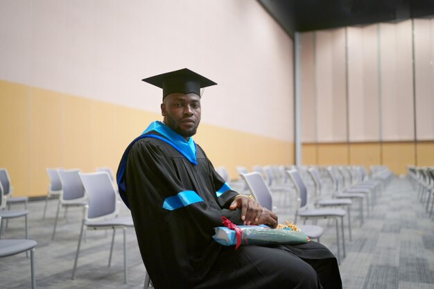 Cerimonia di laurea universitaria il giorno di inizio