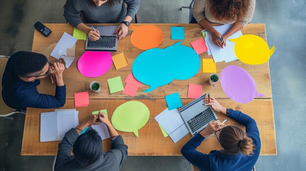 Foto sbloccare il potere del lavoro di squadra abbracciando la comunicazione e la collaborazione nelle riunioni di brainstorming