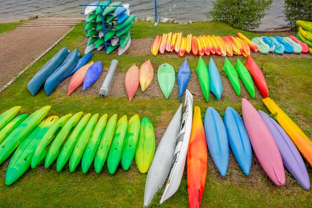 Photo upside down canoes