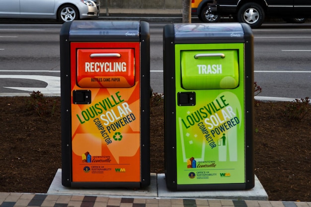 Photo urban ecofriendly waste management in louisville kentucky