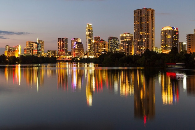 Photo urban night view skyline