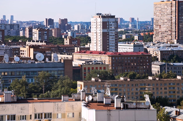 Городская панорама с жилыми домами