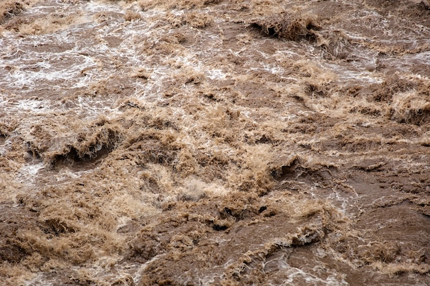 Foto urubamba-rivier in peru