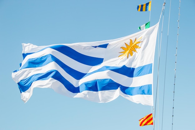 Uruguayaanse vlag buiten in Rio de Janeiro, Brazilië