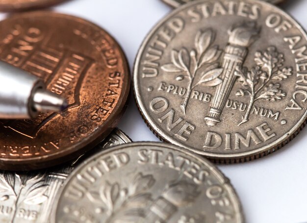 US dollar coins in closeup photography