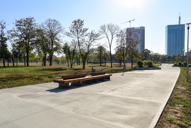 Foto usce park belgrado rustig midden op de dag