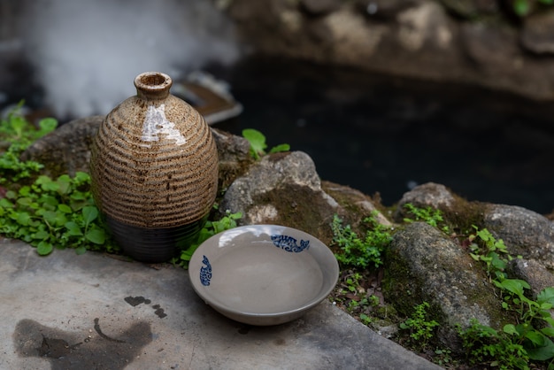 Foto utensili e ciotole per la ceramica cinese del vino