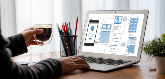 Foto processo di progettazione dell'interfaccia utente per applicazioni mobili e siti web di moda prototipo creativo di wireframe per sviluppatori di app professionali