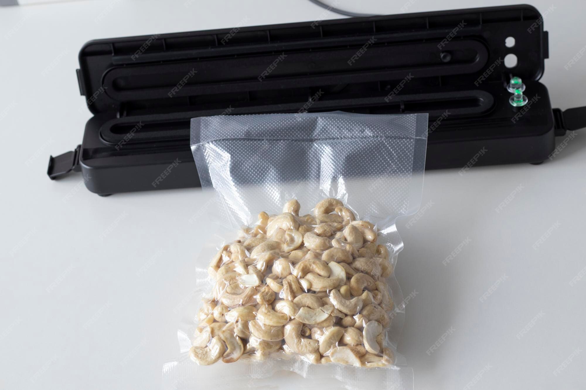 Premium Photo Vacuum packaging machine and vacuum bagged nuts