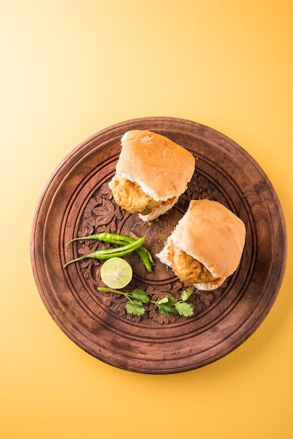 Vada Pav OR Wada Pao is Indian OR Desi Burger, is a roadside fast food dish from Maharashtra. Selective focus