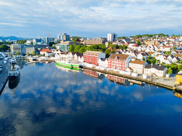 Vagen oude stad luchtfoto panoramisch uitzicht in Stavanger, Noorwegen