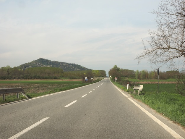 キバッソ近くのヴァルセリーナ道路