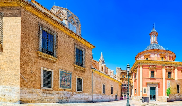 Valencia, Square of the Virgin Saint Mary and Basilica of the Mother of God Helpless