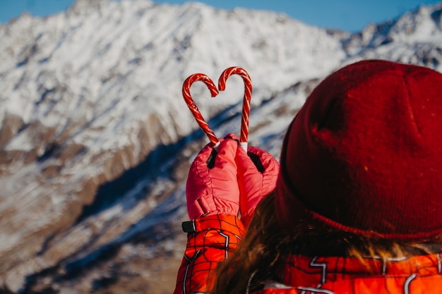 Foto valentijnsdag in de bergen.