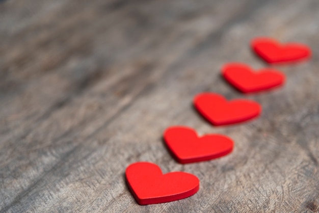День Святого Валентина фон с сердечками, винтажное изображение фильтра