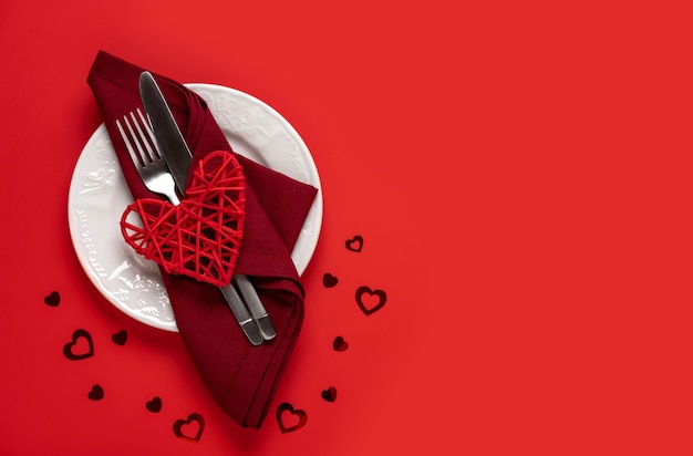 Photo valentines day dinner concept. view from above. valentine's card.