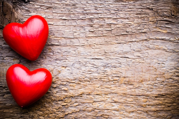 День Святого Валентина Сердце на деревянных фоне.
