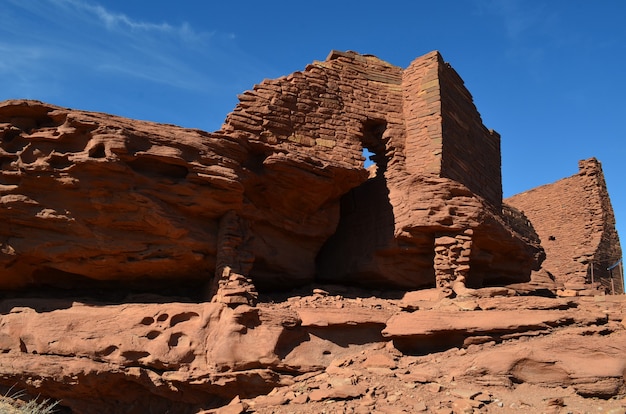 Van dichtbij en persoonlijk met de ruïnes van Wukoki in Arizona.