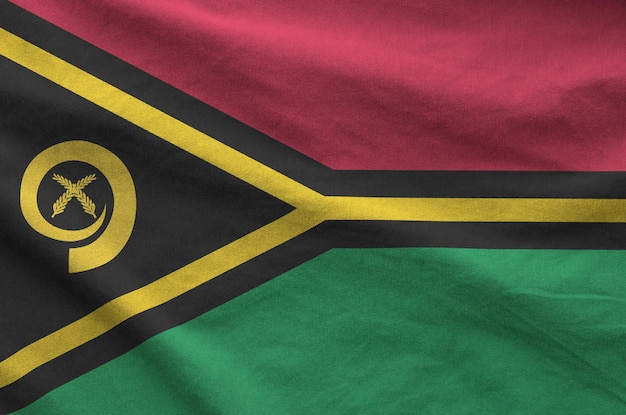 Vanuatu-vlag afgebeeld op gevouwen golvende stof van oude doek