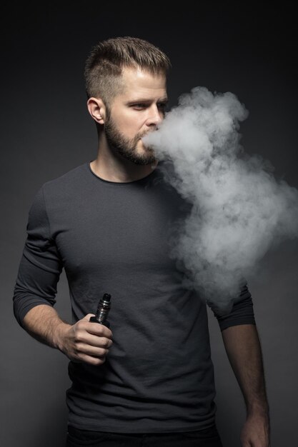 Vaping eliquid from an electronic cigarette