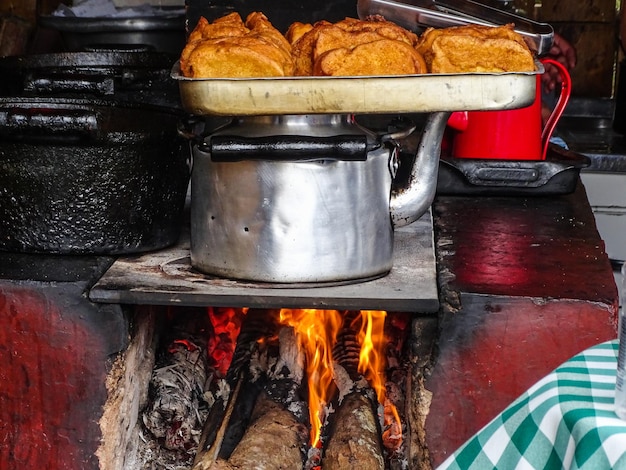 写真 バーベキューグリルの様々な食べ物