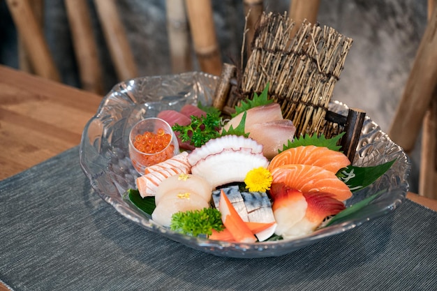 Photo various japanese fresh sashimi fish and seafood set