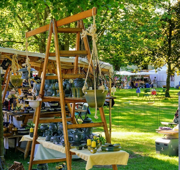 Foto oggetti vari in vendita al parco