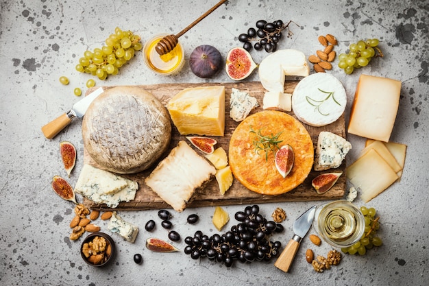 Various types of cheese