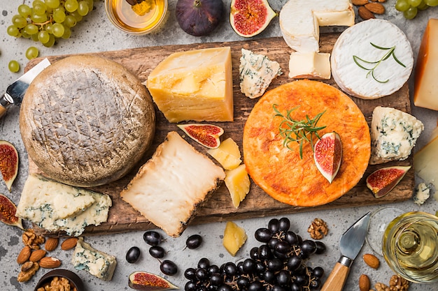 Various types of cheese