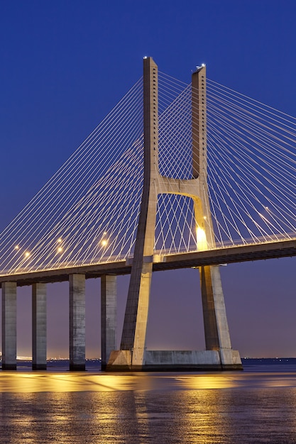 Vasco da Gama-brug in Lissabon Portugal